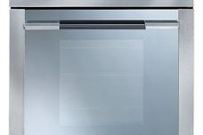 Linear oven by Smeg