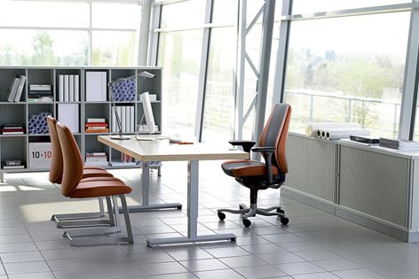 Kinnarps office furniture
