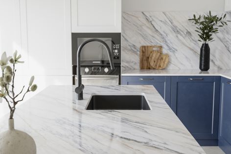 Dekton® Onirika in Trance is inspired by the bold veining of natural stone, made in collaboration with designer Nina Magon.